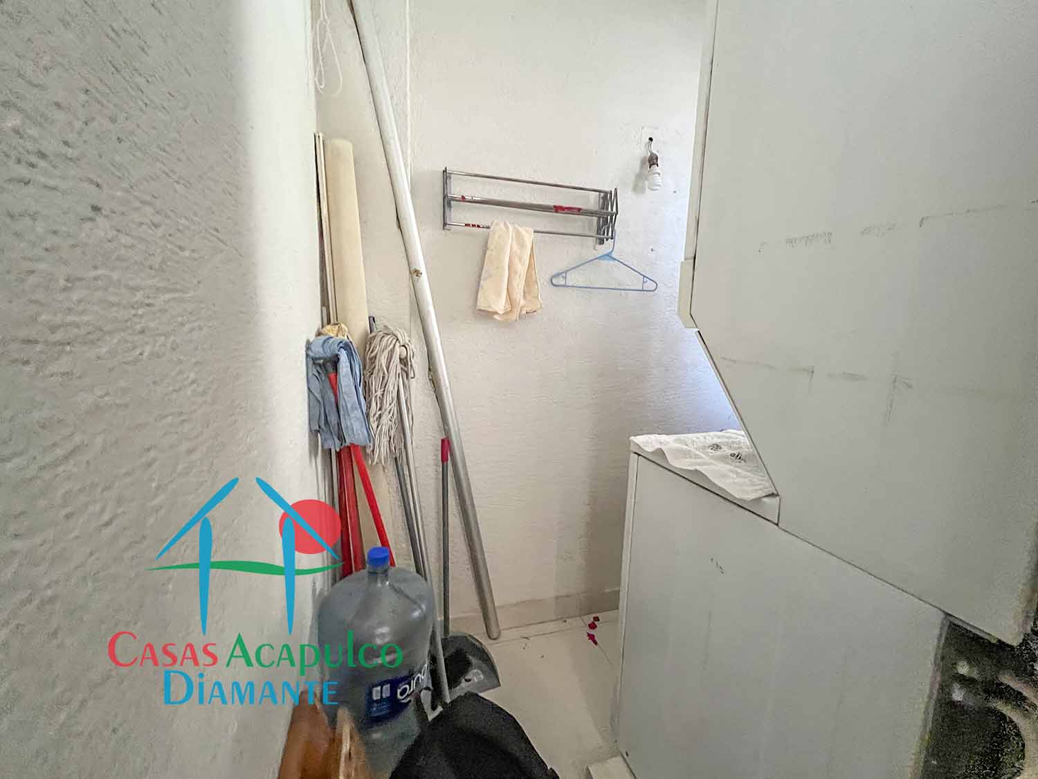 Caltecas 51 401 - Lavandería 1